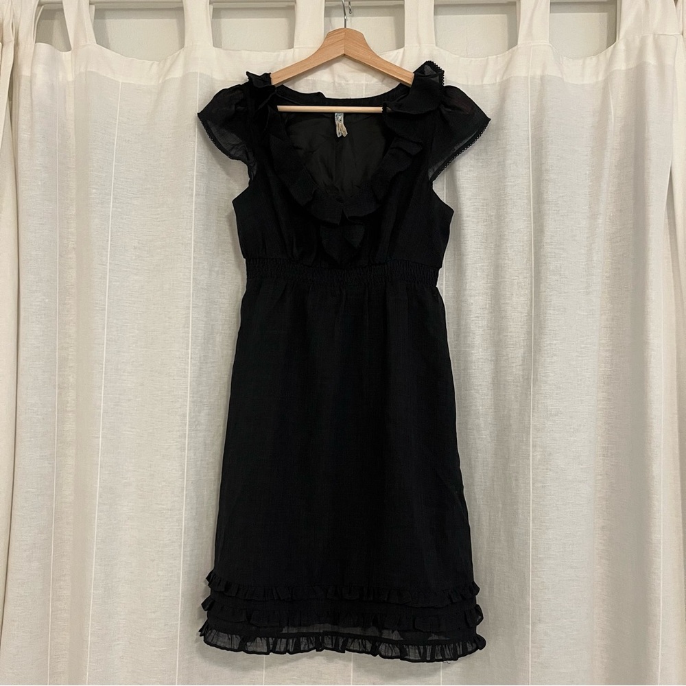 Anthropologie Maeve Gray Dress with Ruffle and Cap Sleeves Size 4
